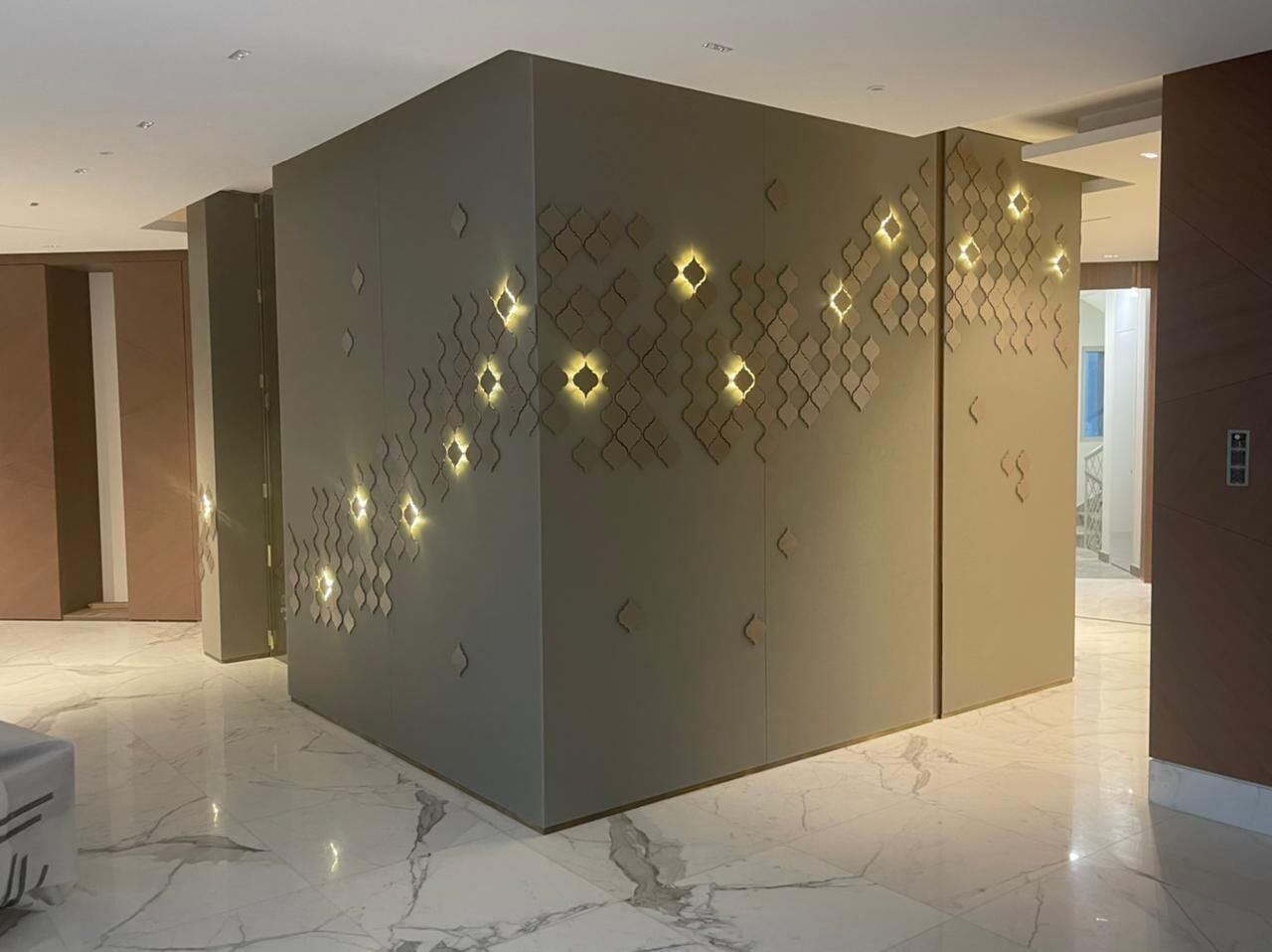 Cladding — Floors, Ceilings & Walls