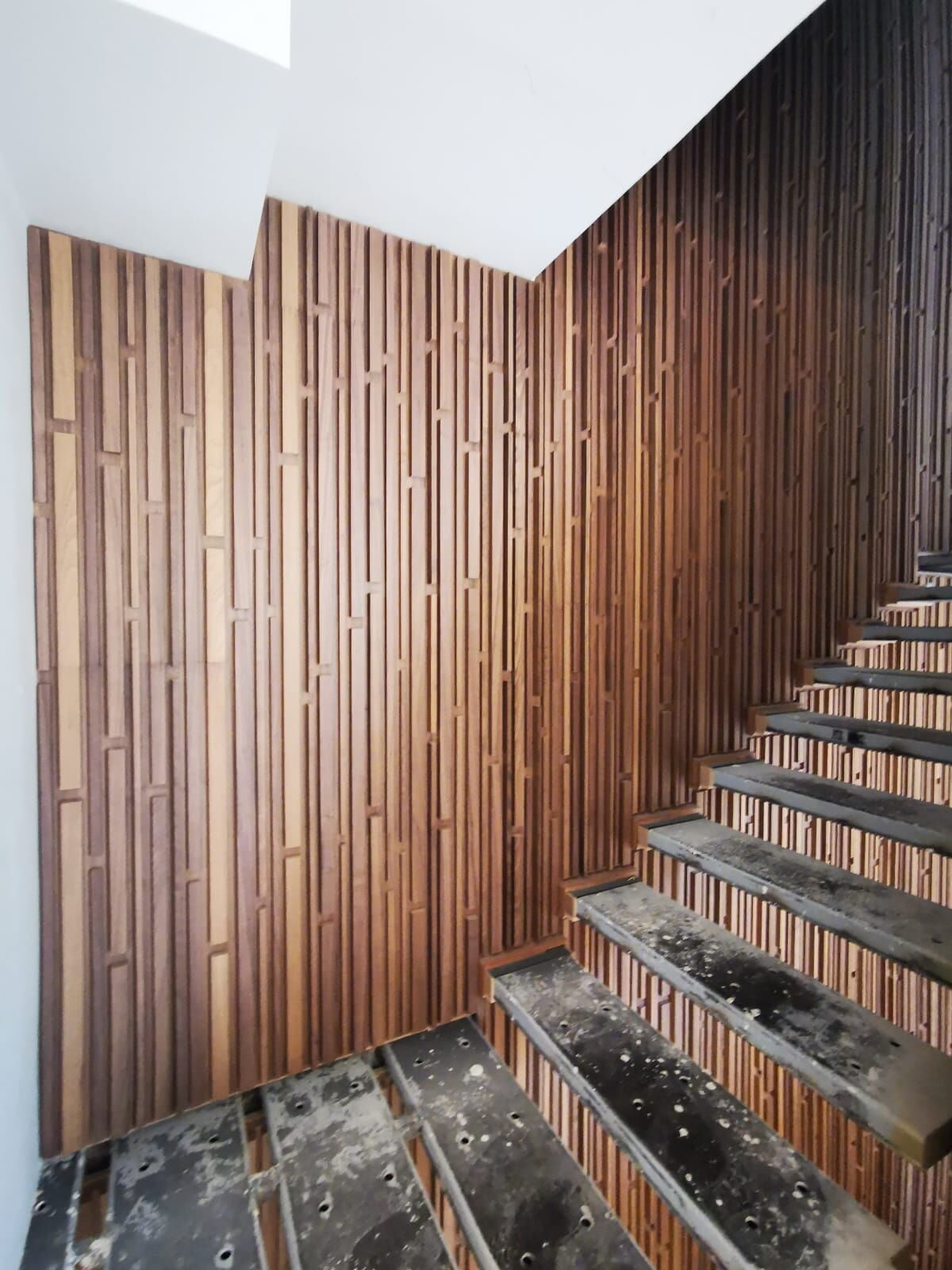 Cladding — Floors, Ceilings & Walls