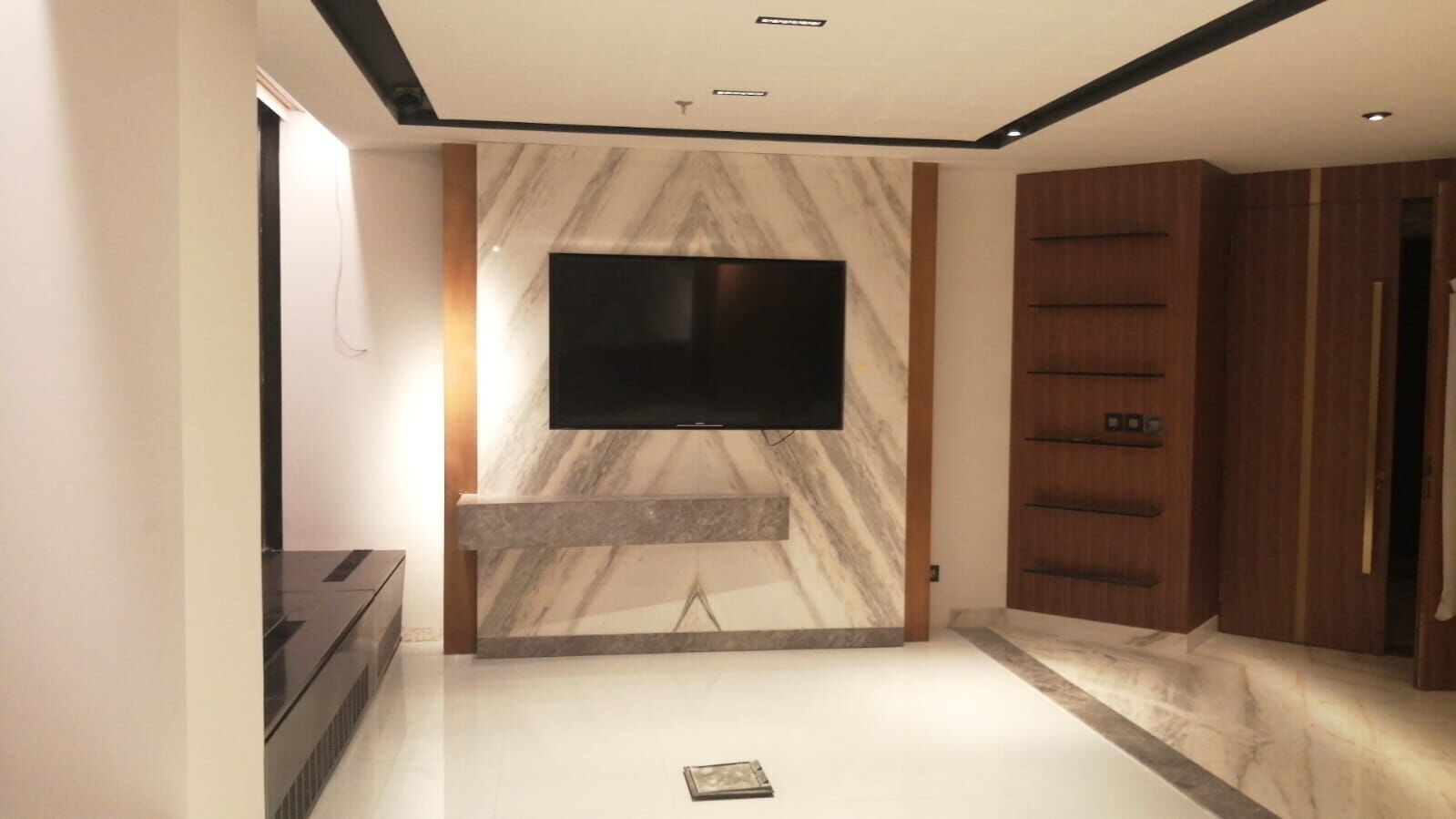 Cladding — Floors, Ceilings & Walls