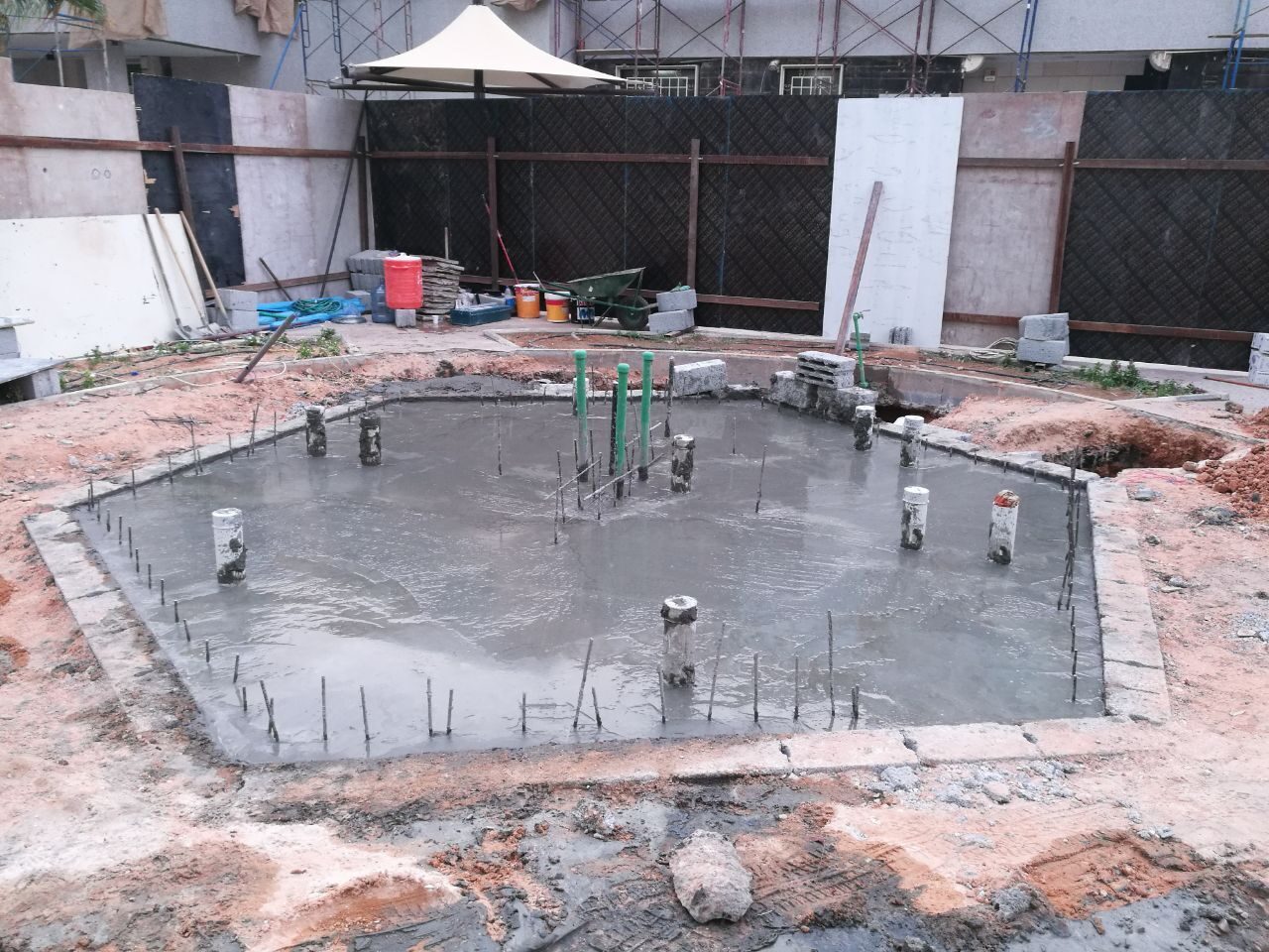 Pools & Fountains
