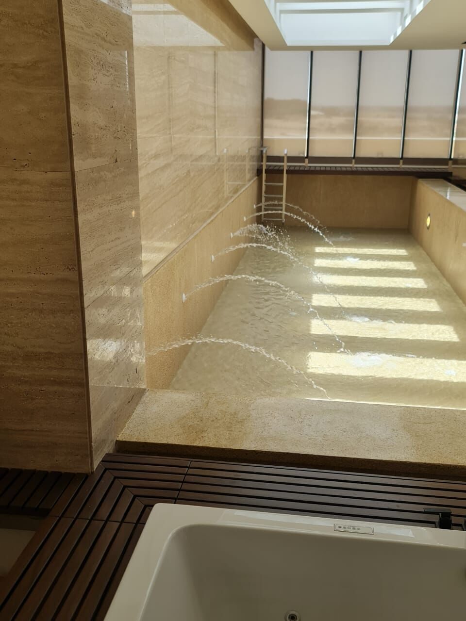 Pools & Fountains